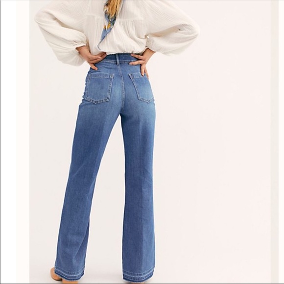 We The Free High rise flare jeans raw hem - Picture 2 of 8